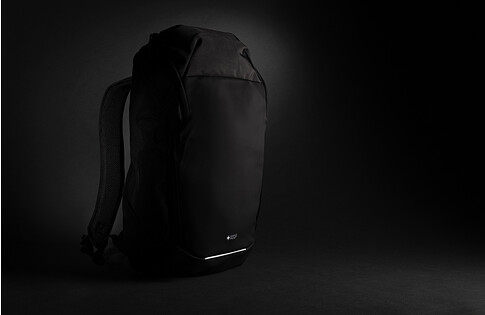 Бизнес-рюкзак Swiss Peak из RPET AWARE™ для ноутбука 15,6 , черный