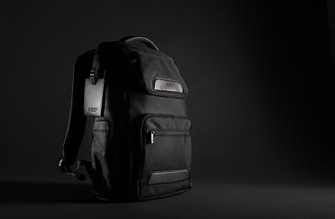 Рюкзак Swiss Peak Voyager из RPET AWARE™ для ноутбука 15,6 , черный