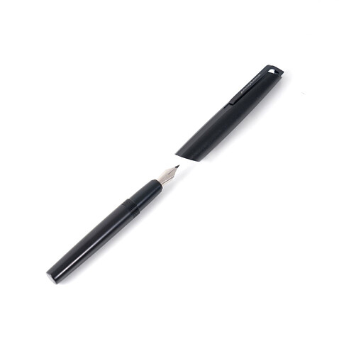 Перьевая ручка Pininfarina PF GO BLACK, черный