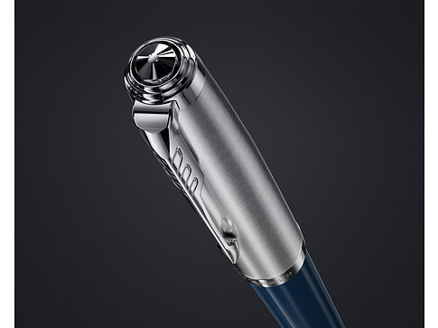 Шариковая ручка Parker 51 CORE MIDNIGHT BLUE CT, стержень: M, цвет чернил: black, в подарочной упаковке.