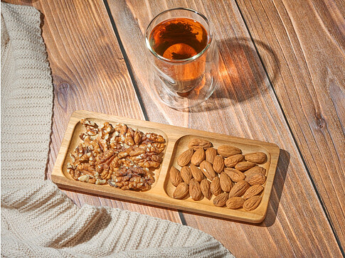 Менажница из акации с двумя секциями Almond