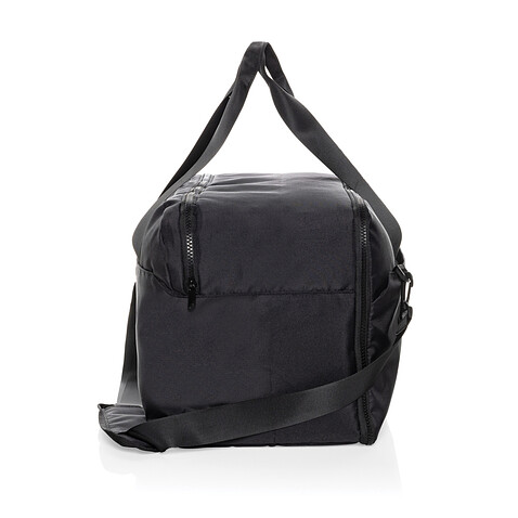 Дорожная сумка Swiss Peak из rPET Aware™, 15.6 , черный