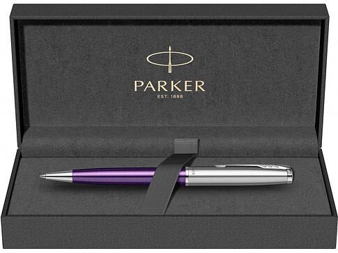 Шариковая ручка Parker Sonnet Essentials Violet SB Steel CT, цвет чернил black, перо: M, в подарочной упаковке.