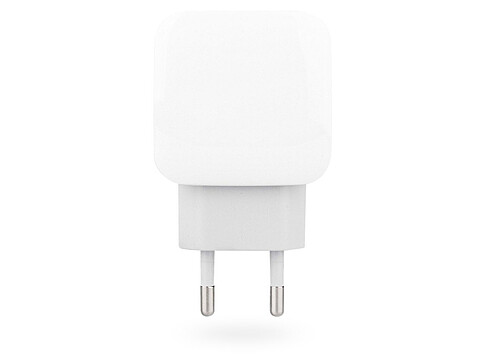 Сетевое зарядное устройство Rombica NEO ZQ1 Quick, белый