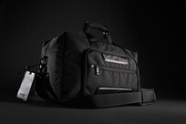 Дорожная сумка Swiss Peak Voyager из RPET AWARE™, черный